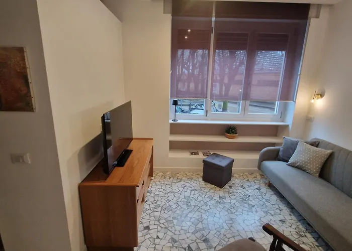 Charming Near The And Stadium 公寓 *