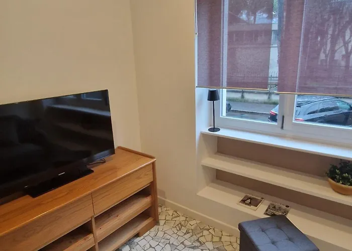 Charming Near The And Stadium 公寓